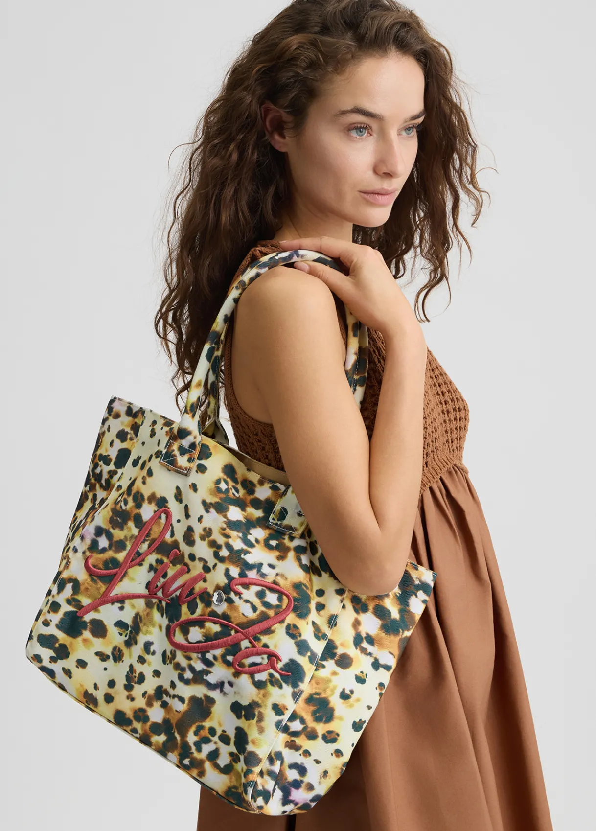Liu Jo Fourre-tout grand format en toile imprimée|Femme Sac Shopper|Mode Plage