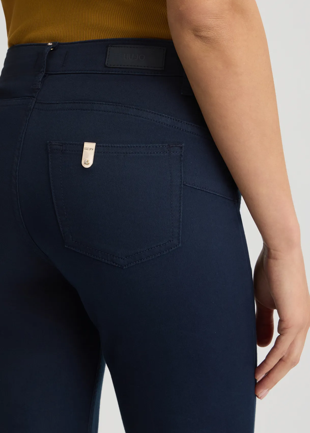 Liu Jo Pantalon évasé avec boutons|Femme Pantalons